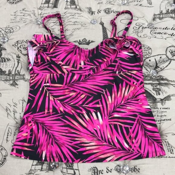 Island Escape Ruffled Tankini Swim Top - Picture 4 of 8